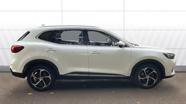 MG HS 1.5 T-GDI PHEV SE 5dr Auto Hatchback